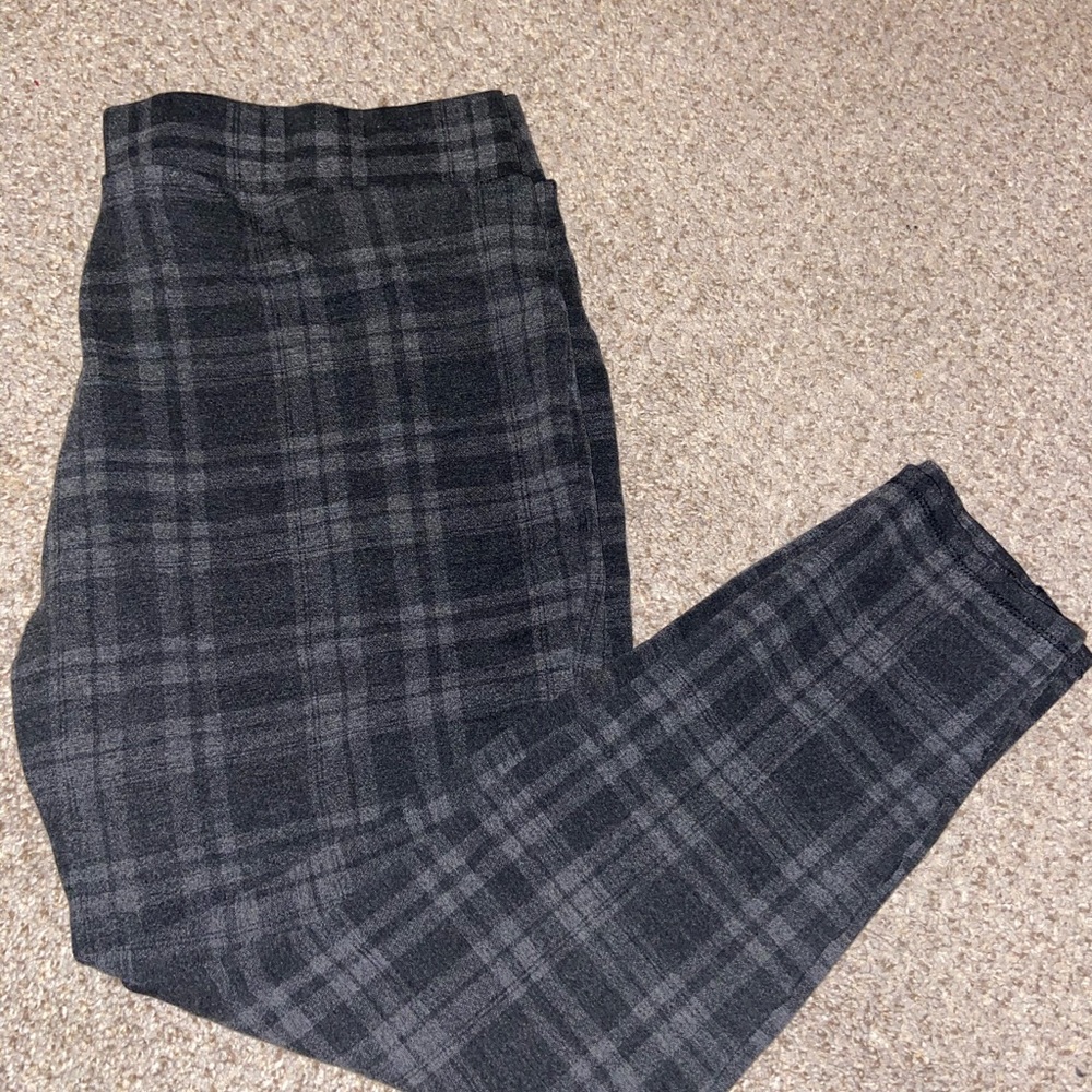 6. Time & Tru stretchy pants